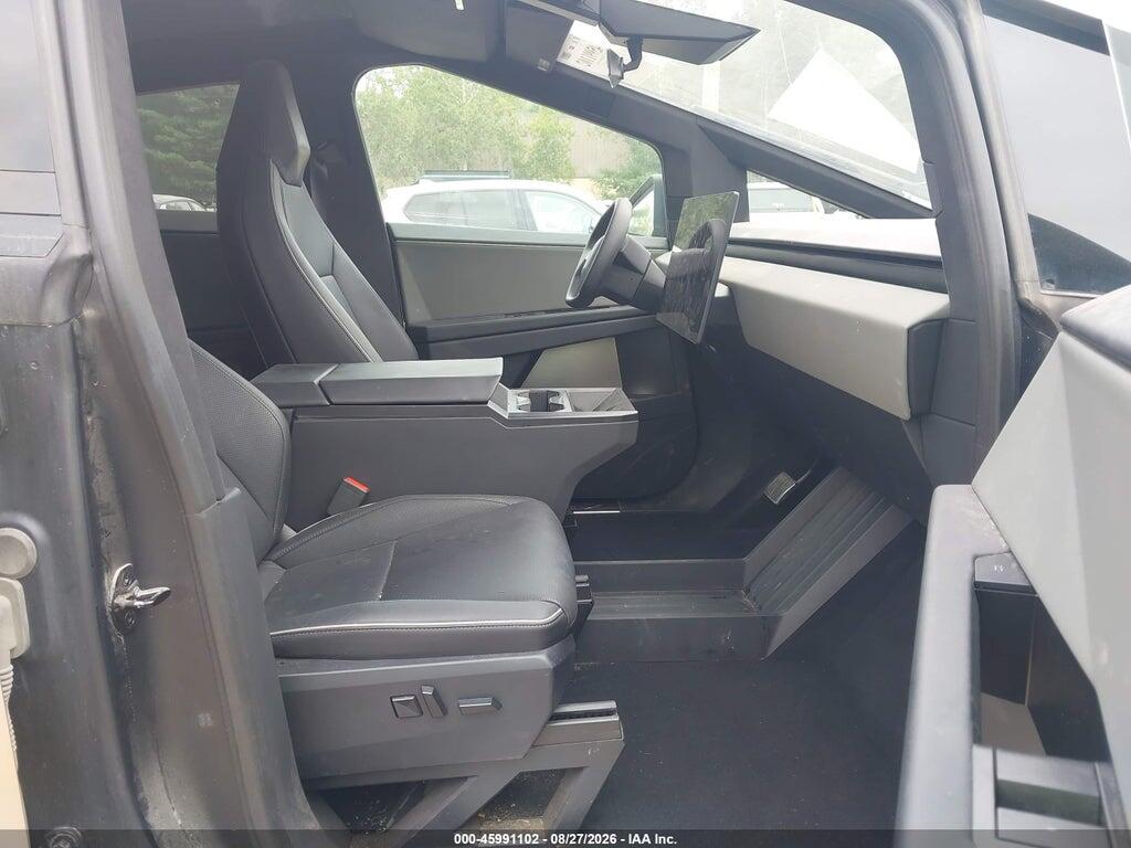 7G2CEHED2SA069991 2025 TESLA CYBERTRUCK photo no. 4