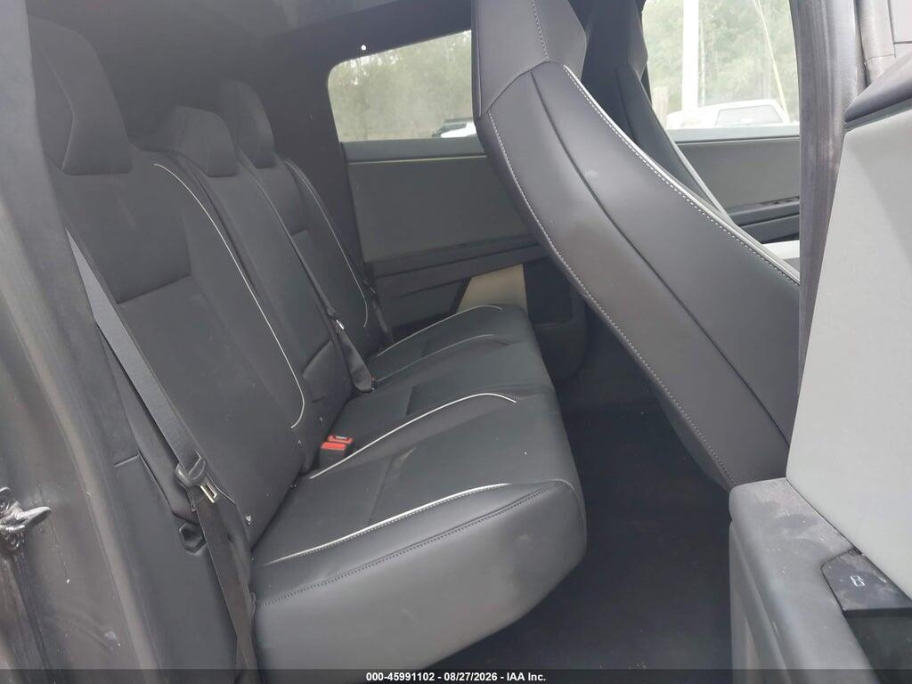 7G2CEHED2SA069991 2025 TESLA CYBERTRUCK photo no. 7