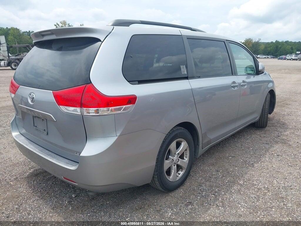 5TDKK3DC2CS179751 2012 TOYOTA SIENNA photo no. 4