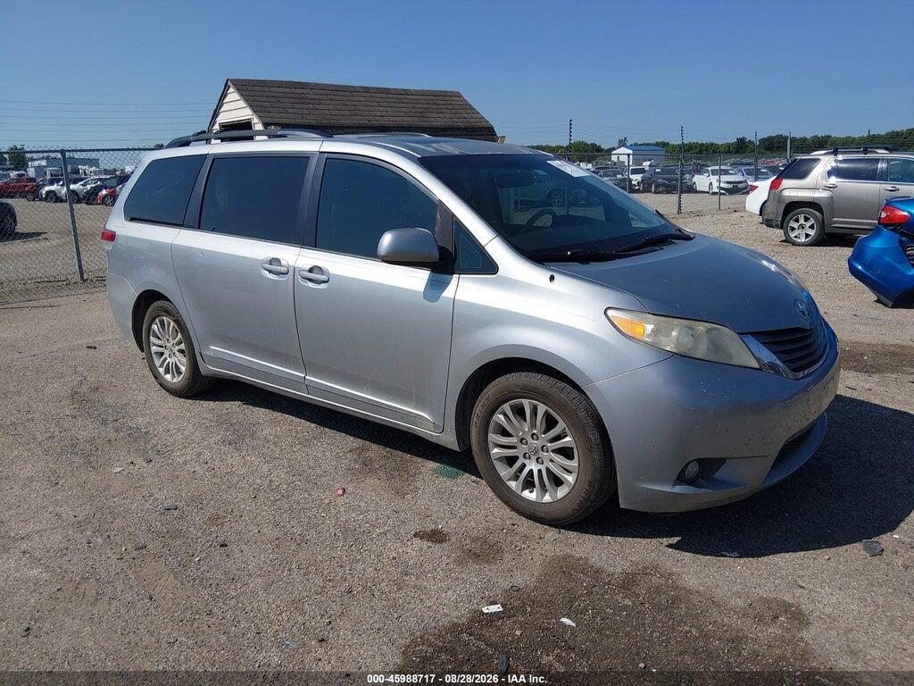 5TDYK3DC2CS225024 2012 TOYOTA SIENNA photo no. 1