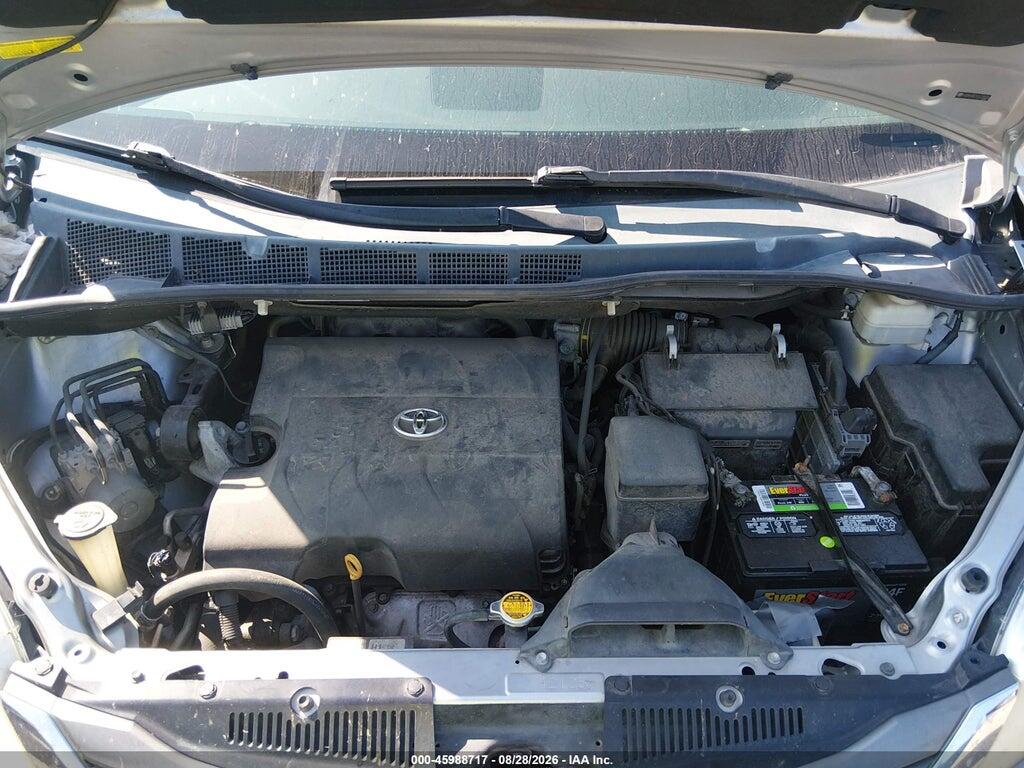 5TDYK3DC2CS225024 2012 TOYOTA SIENNA photo no. 10