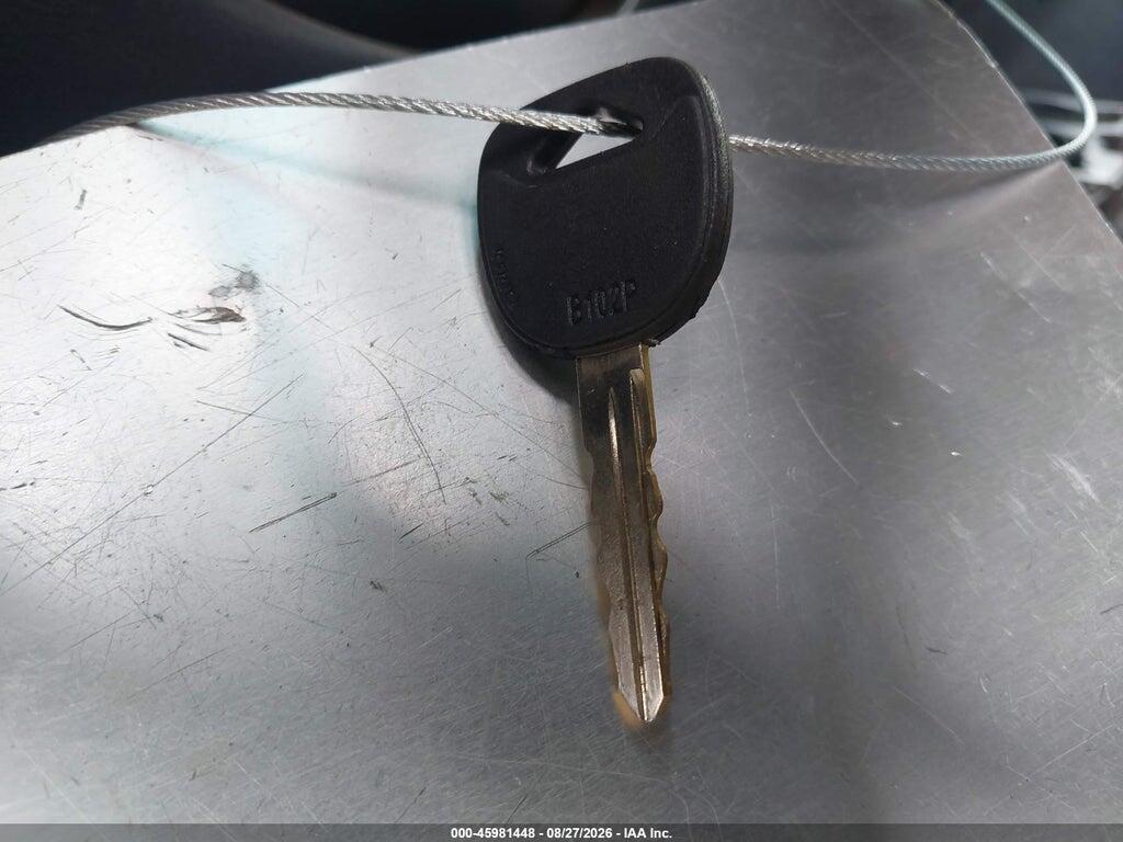 2GCEC19V221182308 2002 CHEVROLET SILVERADO 1500 photo no. 11