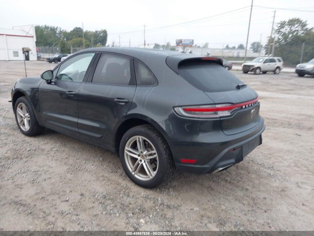 WP1AA2A58PLB10129 2023 PORSCHE MACAN photo no. 3