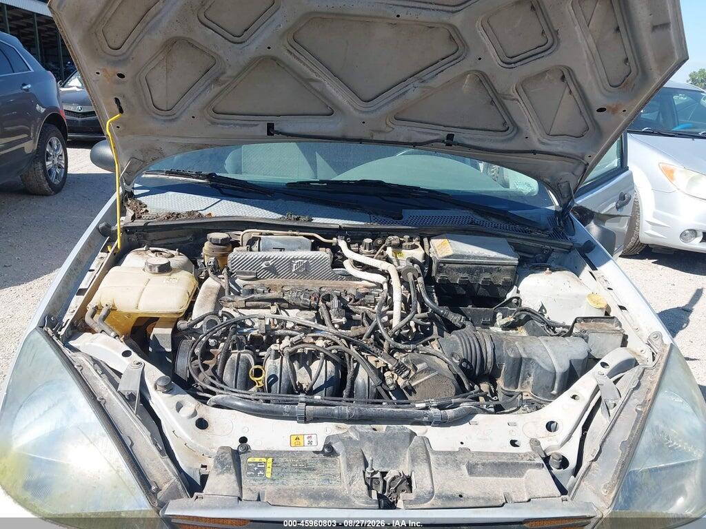 1FAFP38Z74W138556 2004 FORD FOCUS photo no. 10