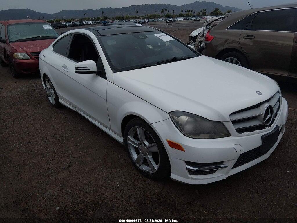 2013 MERCEDES-BENZ C 250 WDDGJ4HB3DF973956