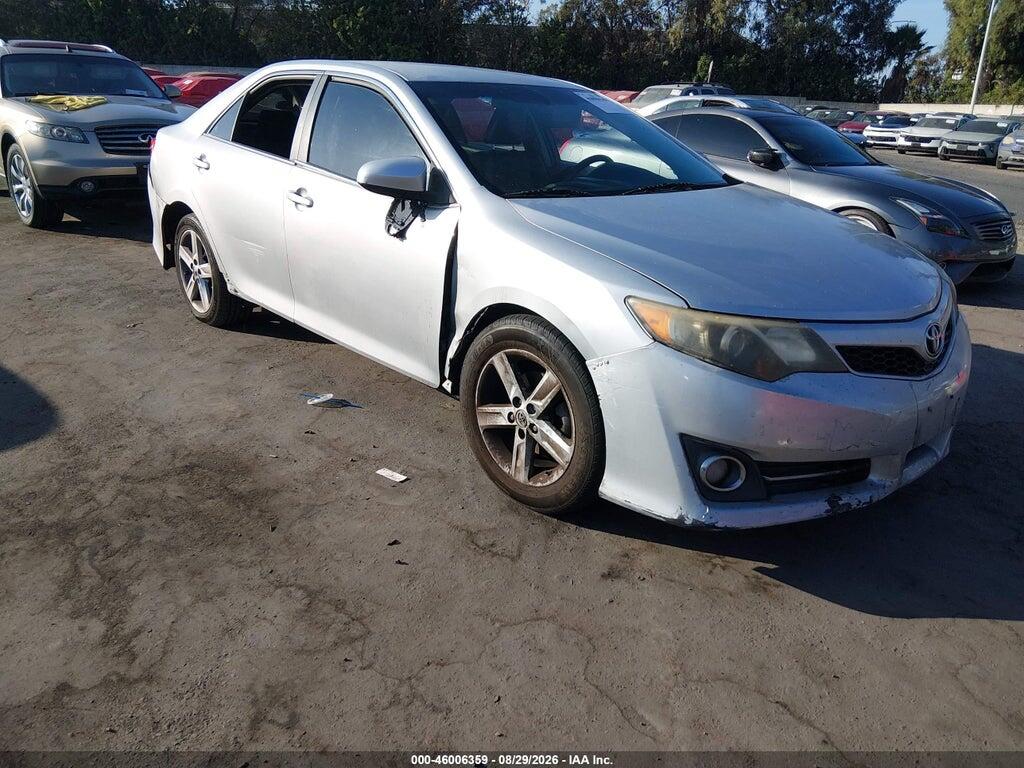 4T1BF1FK8EU824328 2014 TOYOTA CAMRY photo no. 1