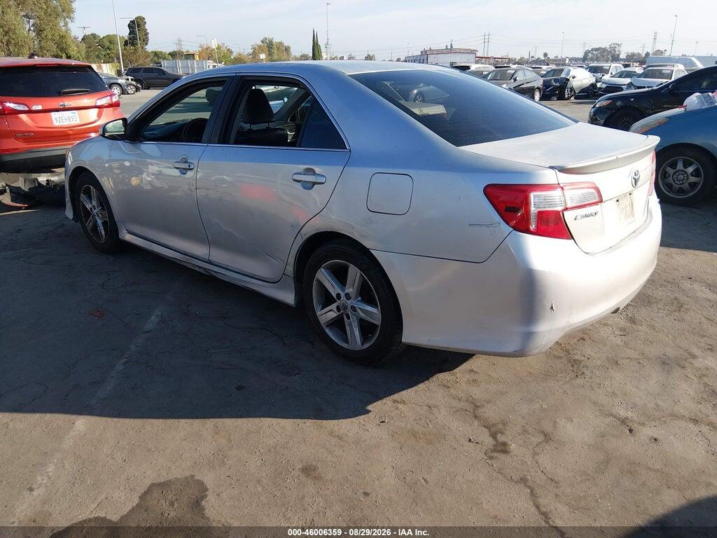 4T1BF1FK8EU824328 2014 TOYOTA CAMRY photo no. 3