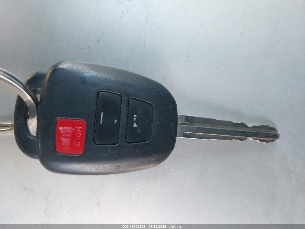 2T3ZFREV5HW359527 2017 TOYOTA RAV4 photo no. 11