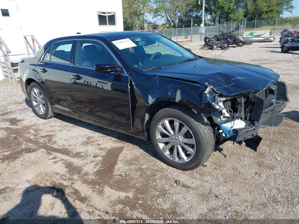 2019 CHRYSLER 300 2C3CCARG3KH556719