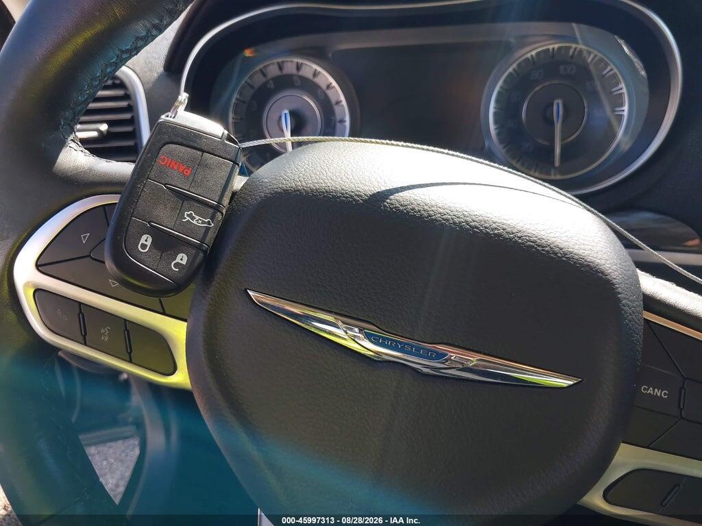 2C3CCARG3KH556719 2019 CHRYSLER 300 photo no. 11