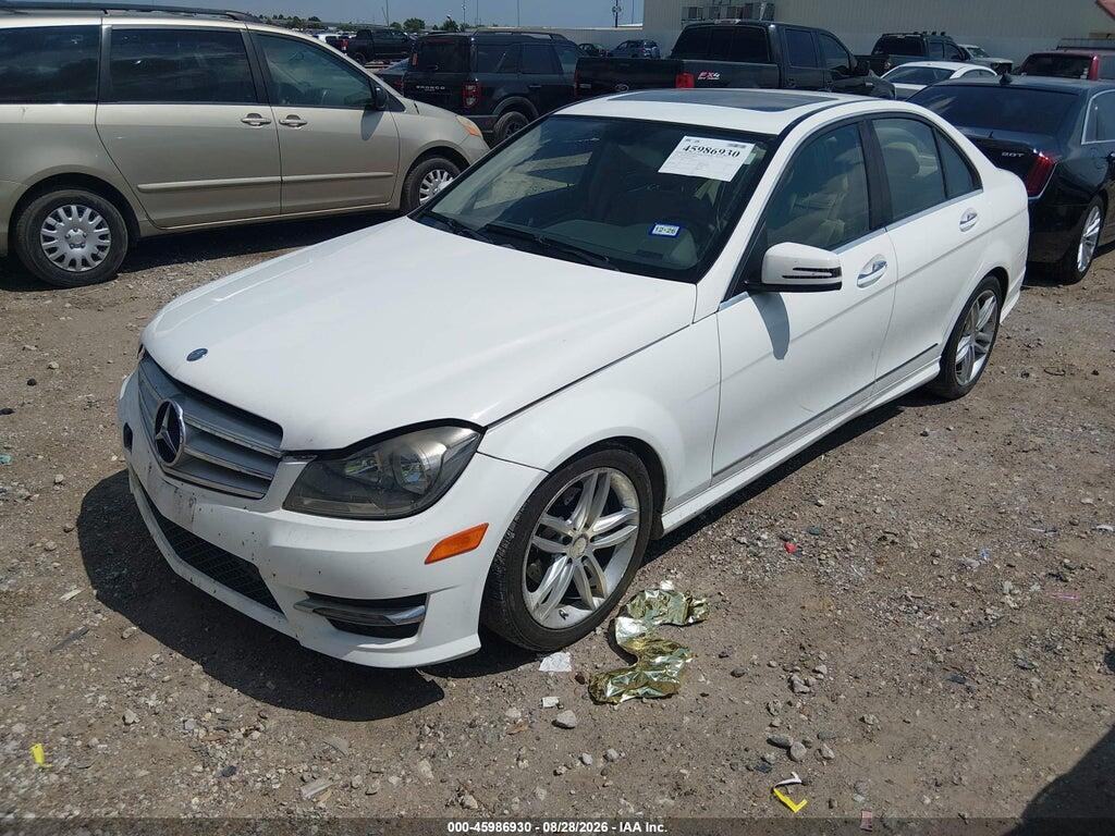 WDDGF4HB3DR258658 2013 MERCEDES-BENZ C 250 photo no. 2