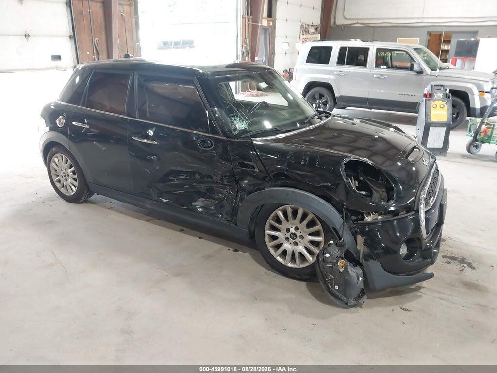 2015 MINI HARDTOP WMWXU3C52F2B56632