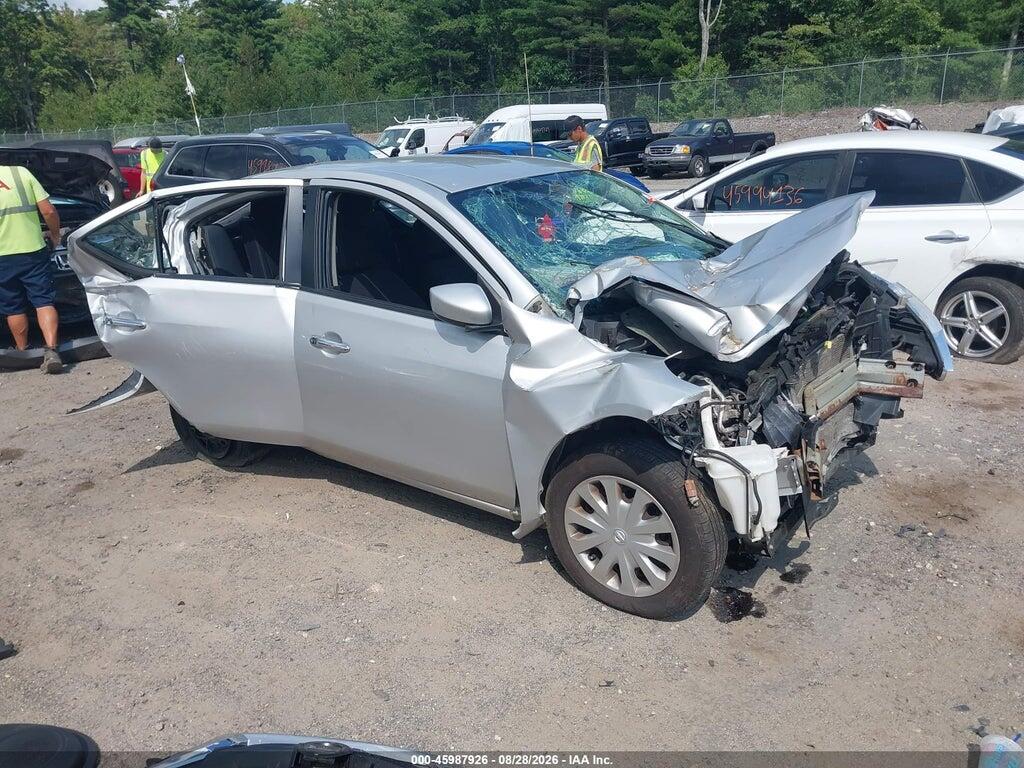 2015 NISSAN VERSA 3N1CN7AP9FL934613