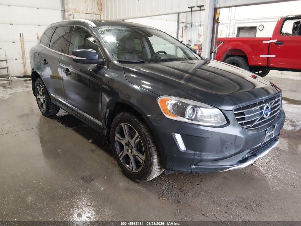 2015 VOLVO XC60 YV4902RMXF2678998