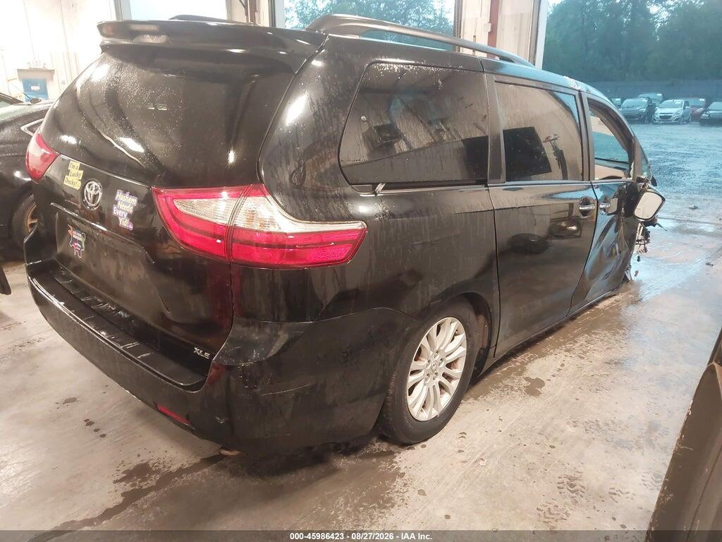 5TDYK3DC4FS572813 2015 TOYOTA SIENNA photo no. 4