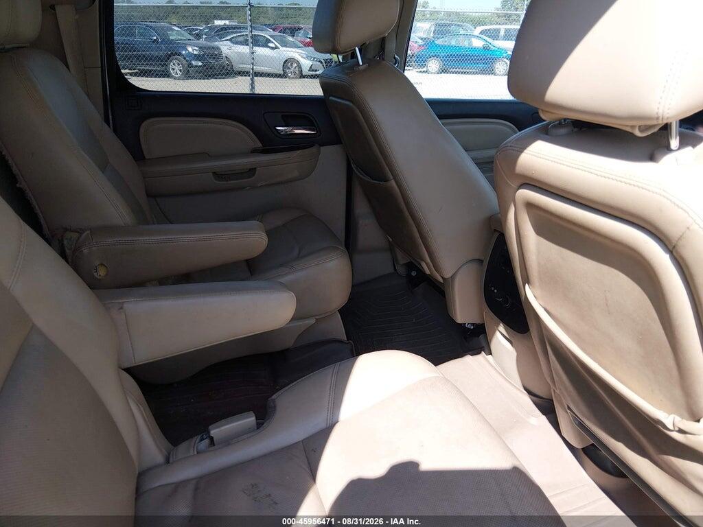 1GKS2MEF5DR199608 2013 GMC YUKON XL 1500 photo no. 8