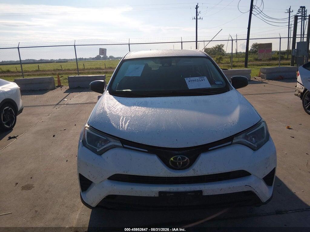 JTMZFREV5JJ185267 2018 TOYOTA RAV4 photo no. 12