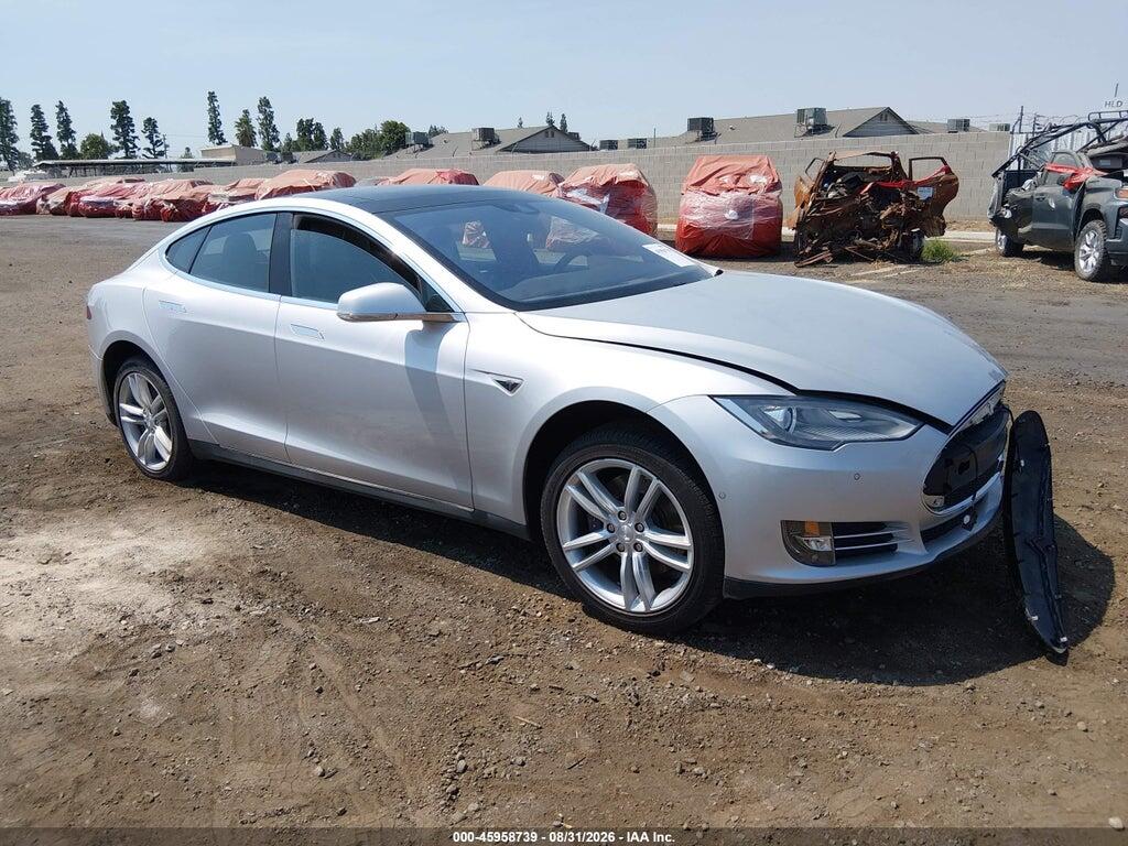2015 TESLA MODEL S 5YJSA1H17FF085423