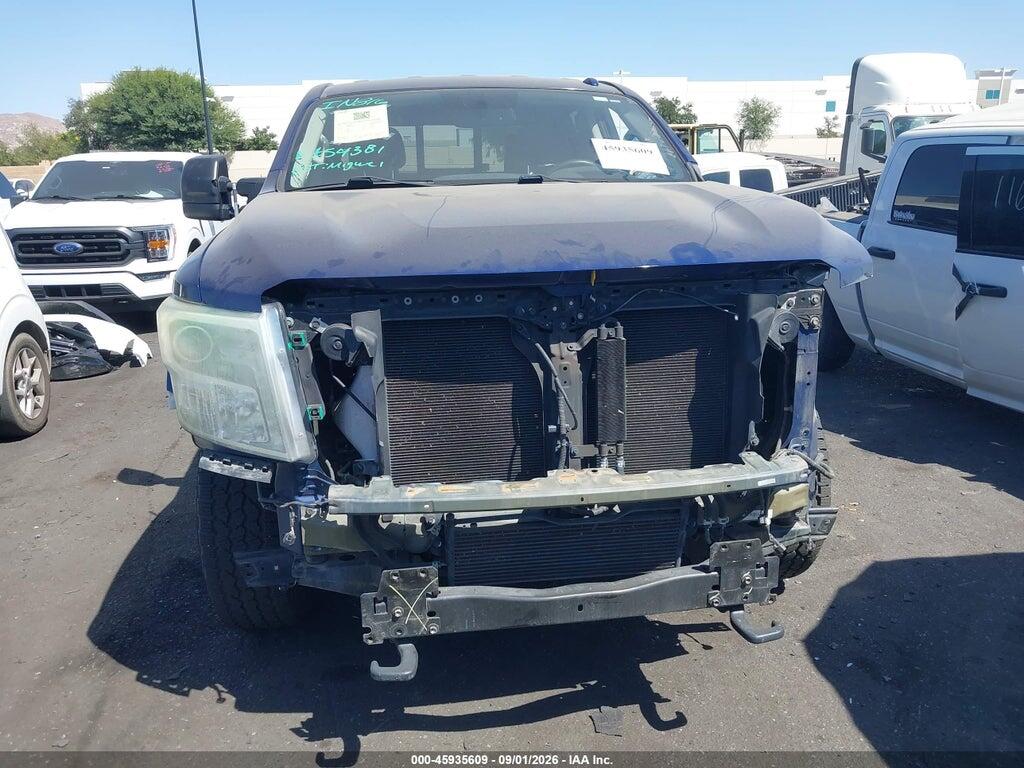 2016 NISSAN TITAN XD PRO-4X — Фото 13 из 16