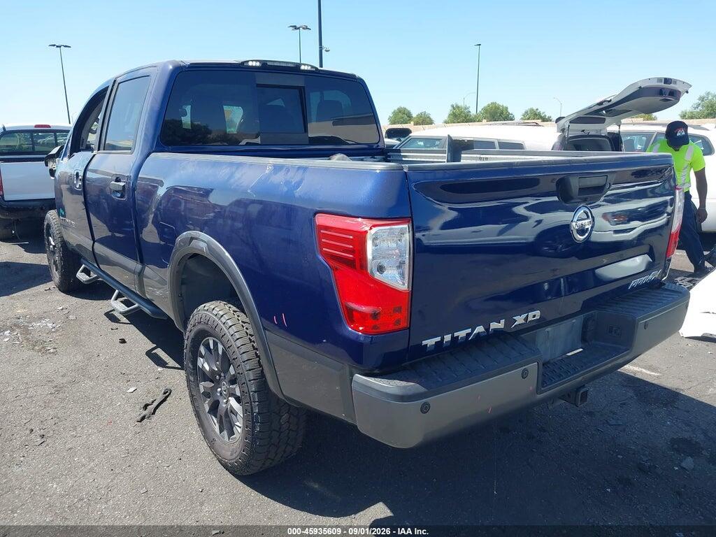 2016 NISSAN TITAN XD PRO-4X — Фото 3 из 16