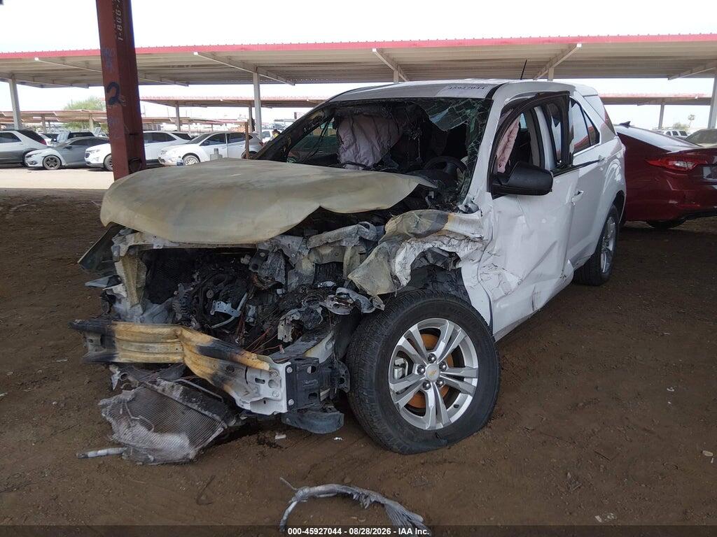 2GNALAEK0F6376054 2015 CHEVROLET EQUINOX photo no. 2