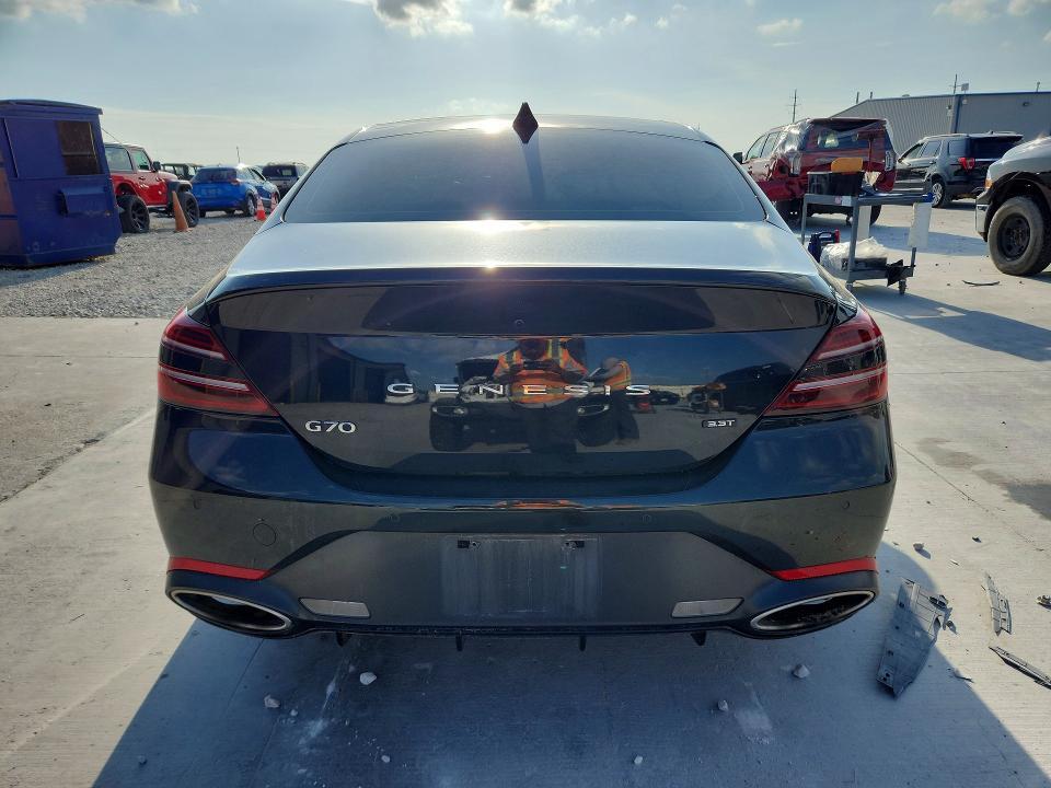 2024 GENESIS G70 3.3T SPORT ADVANCED — Фото 6 из 12