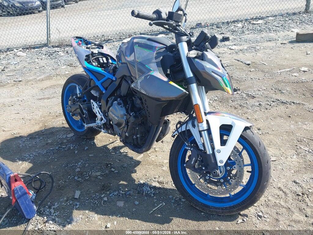 2023 SUZUKI GSX800 JS1EM11B9P7100111