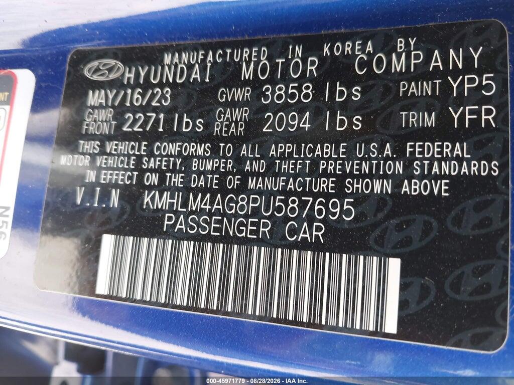 KMHLM4AG8PU587695 2023 HYUNDAI ELANTRA photo no. 9