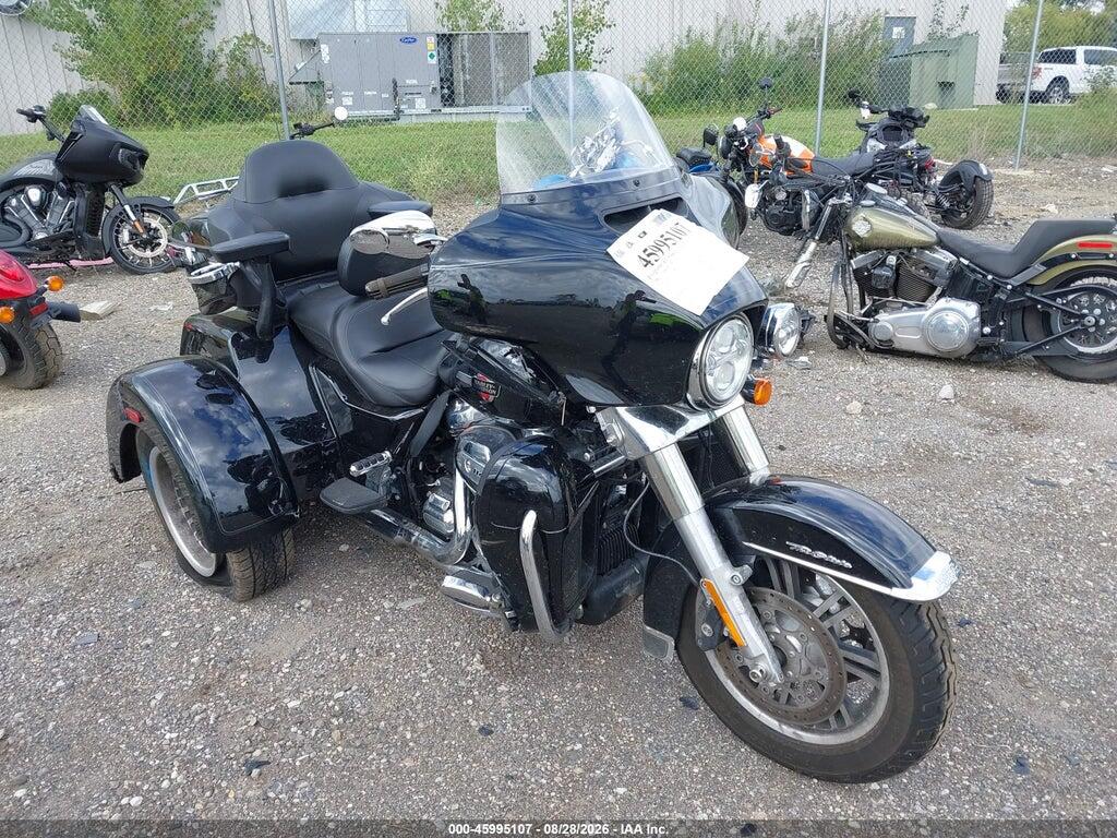 2022 HARLEY-DAVIDSON FLHTCUTG 1HD1MAF15NB857052