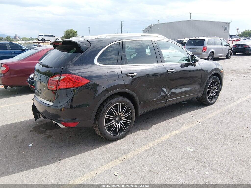 WP1AB2A2XCLA41201 2012 PORSCHE CAYENNE photo no. 4