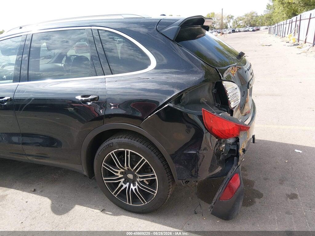 WP1AB2A2XCLA41201 2012 PORSCHE CAYENNE photo no. 6