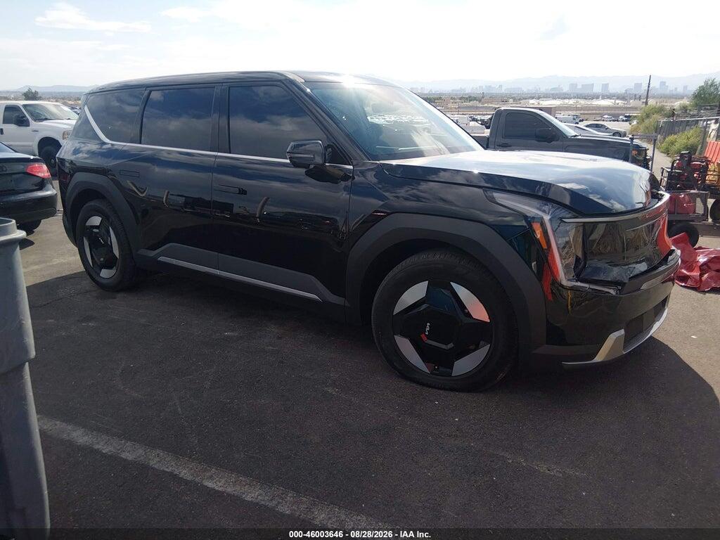 2026 KIA EV9 5XYAB5S1XTG015301