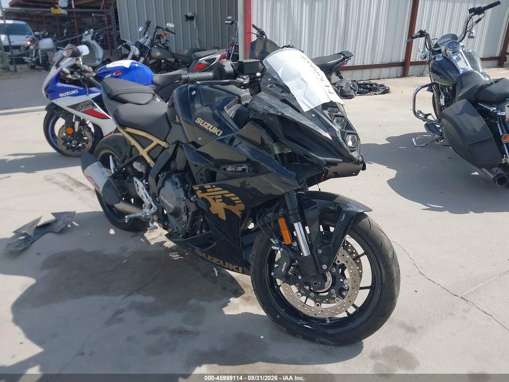 2026 SUZUKI GSX800 JS1EM13B7T7100843