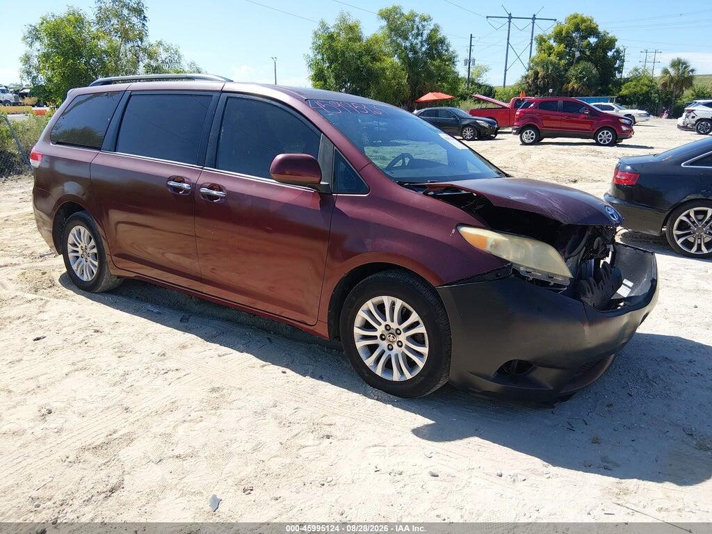 2011 TOYOTA SIENNA 5TDYK3DC0BS055261