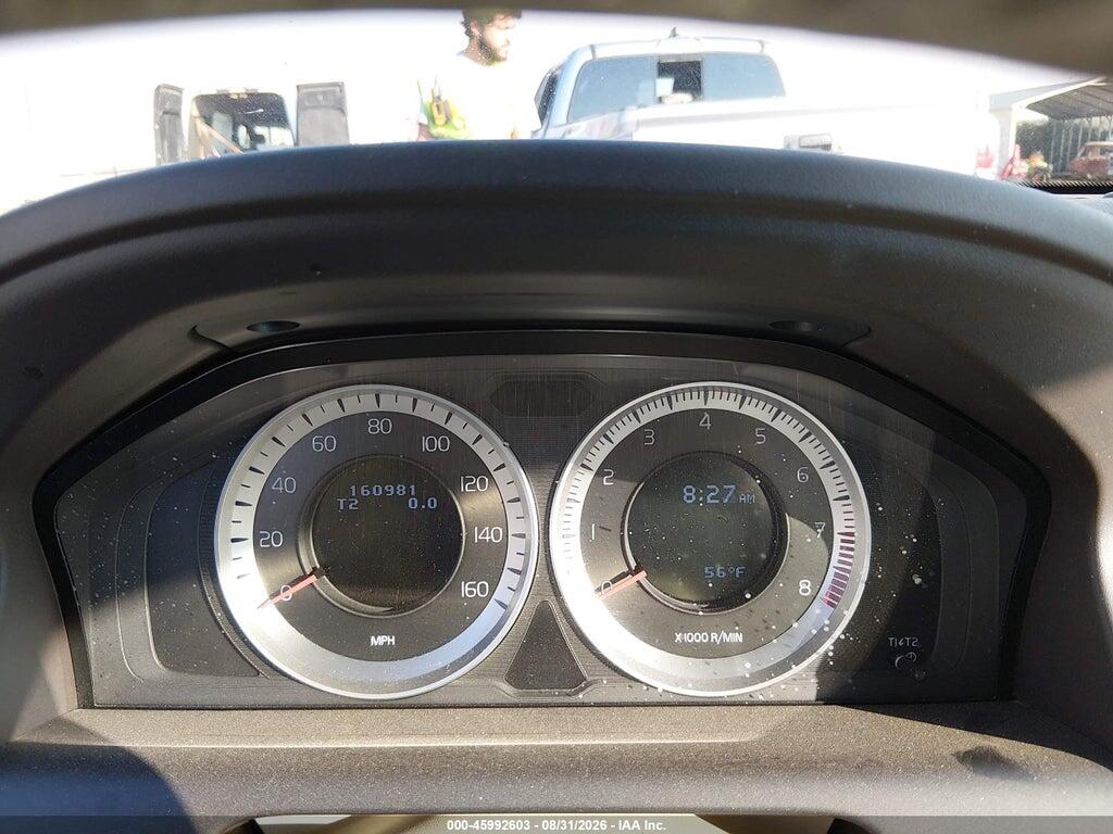 YV4902DZ8B2201886 2011 VOLVO XC60 photo no. 7