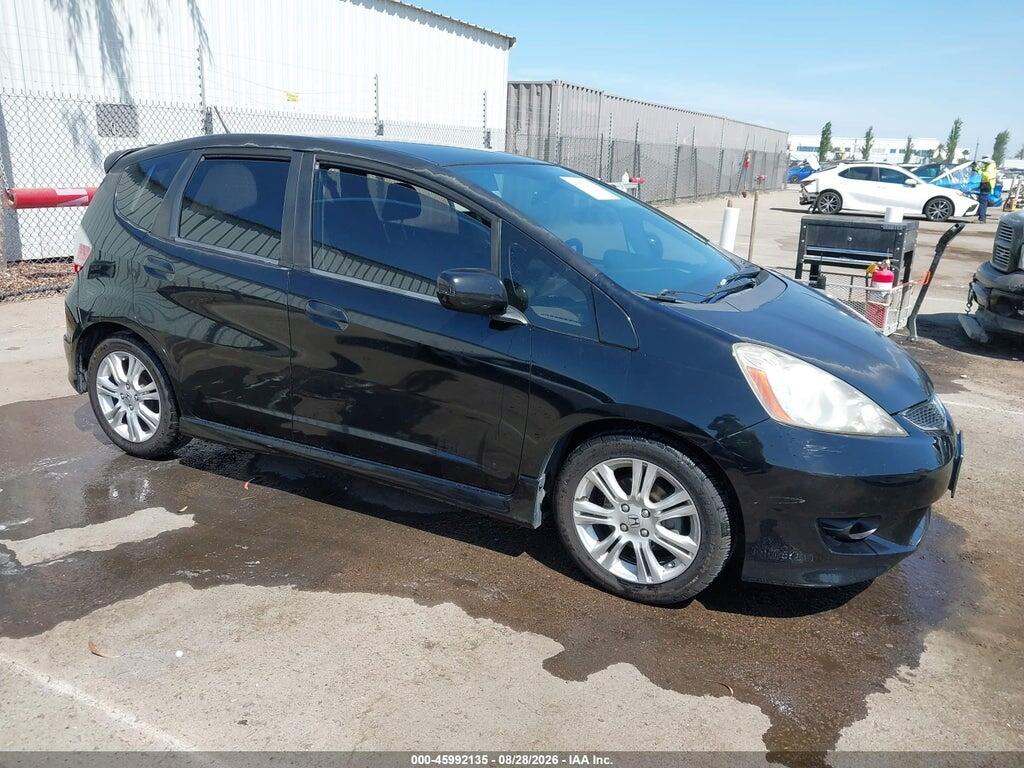 2011 HONDA FIT JHMGE8H50BS010452