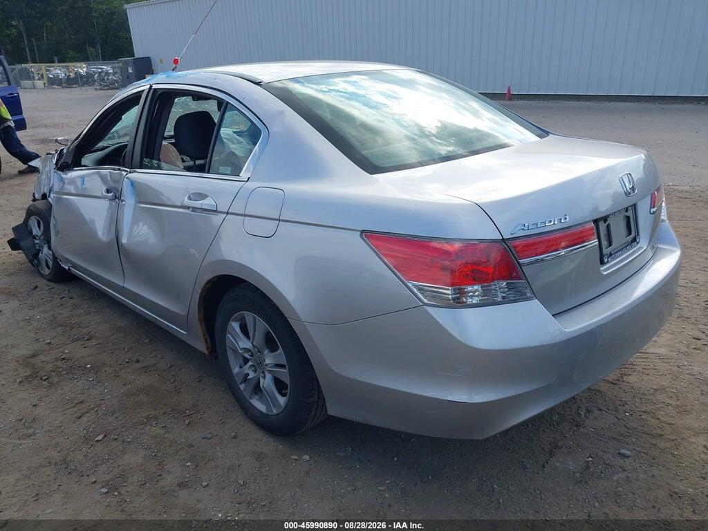 1HGCP2F64BA015938 2011 HONDA ACCORD photo no. 3
