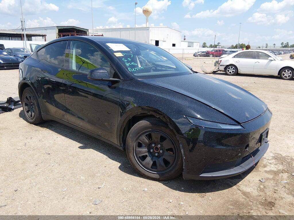 2026 TESLA MODEL Y 7SAYGDED8TA580623