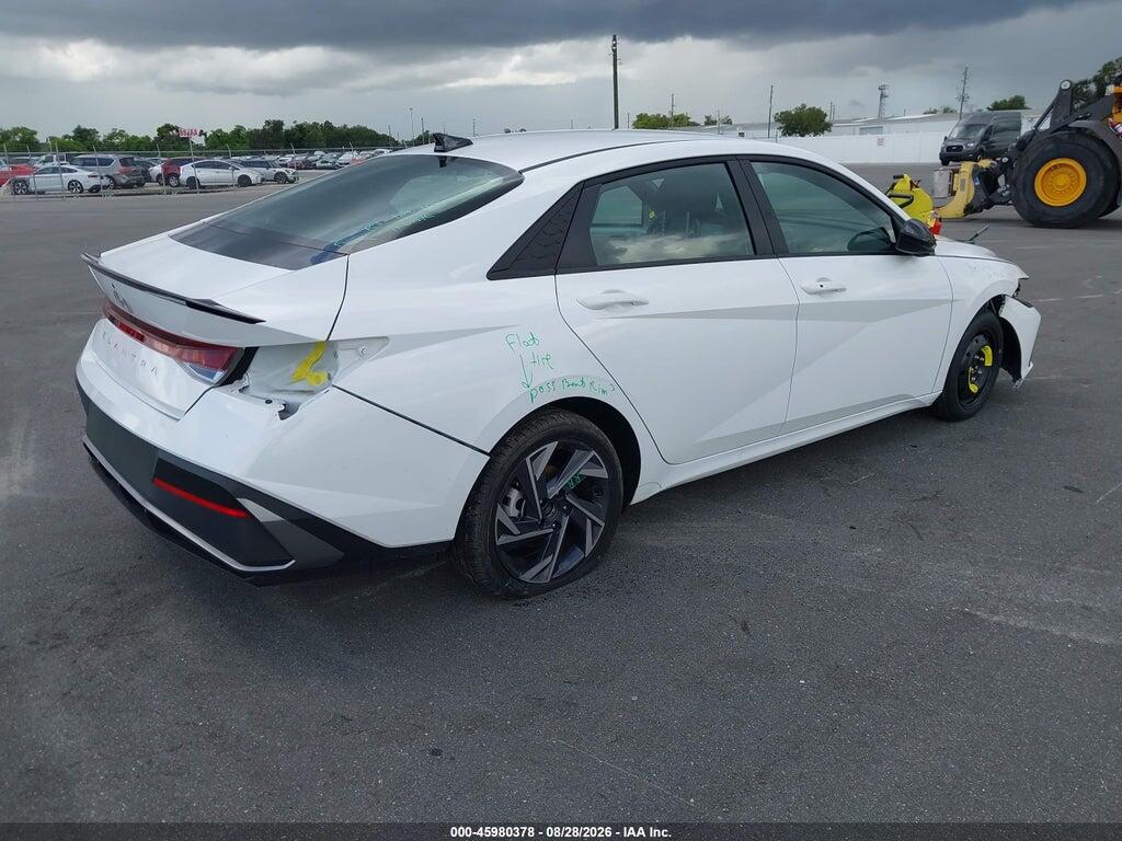 KMHLM4DG8SU956401 2025 HYUNDAI ELANTRA photo no. 4