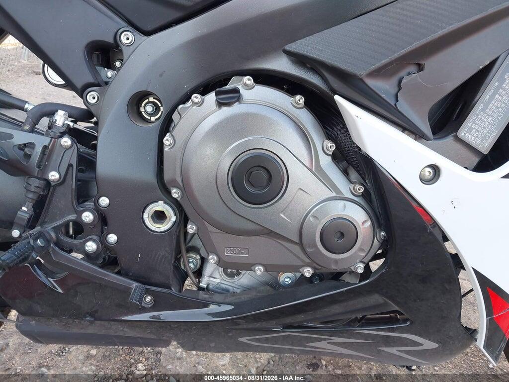 JS1GN7FA3T7100771 2026 SUZUKI GSX-R600 photo no. 8