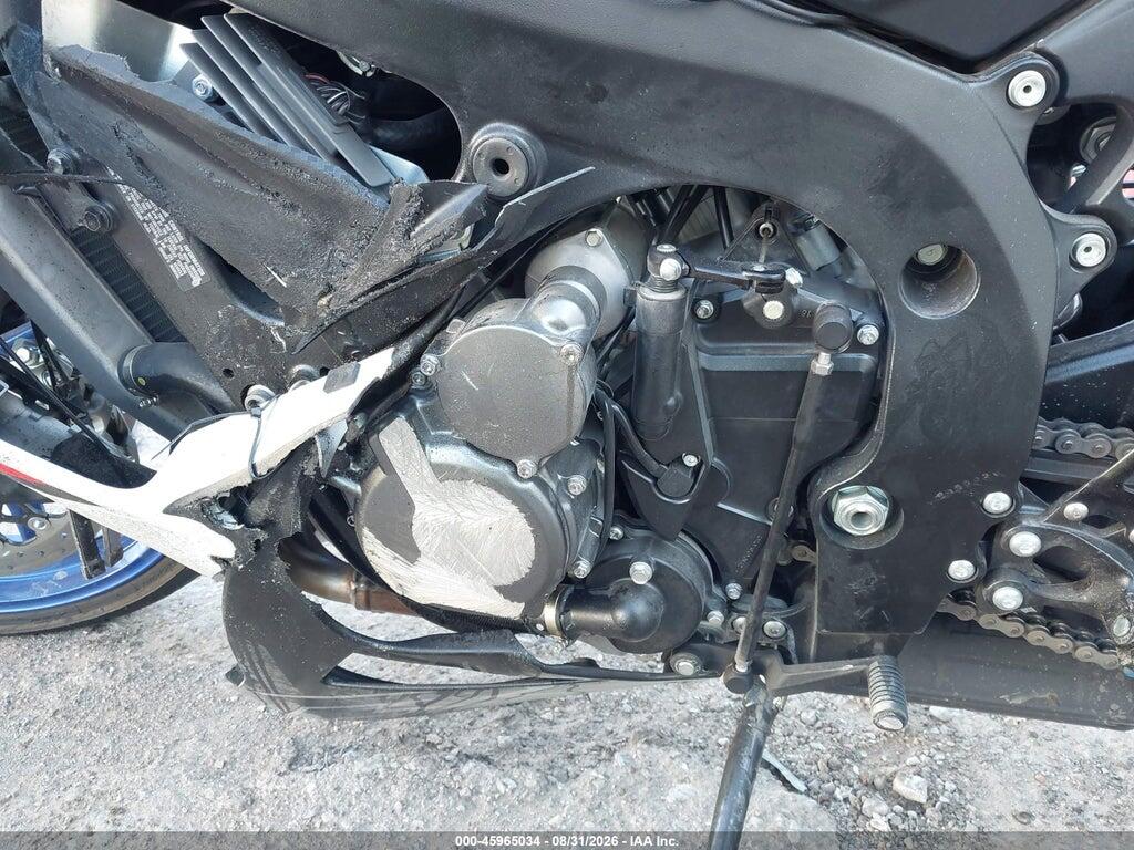 JS1GN7FA3T7100771 2026 SUZUKI GSX-R600 photo no. 9