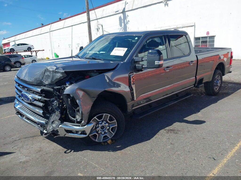 1FT8W3BT4SEC28177 2025 FORD F-350 photo no. 2