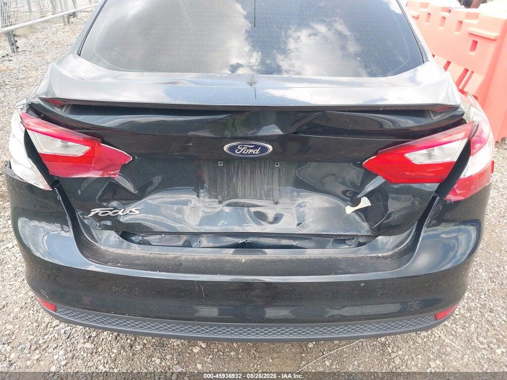 1FAHP3F21CL319232 2012 FORD FOCUS photo no. 6