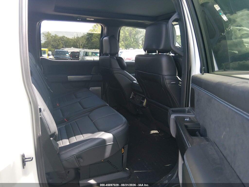 1FT8W4DM2TEC28403 2026 FORD F-450 photo no. 8