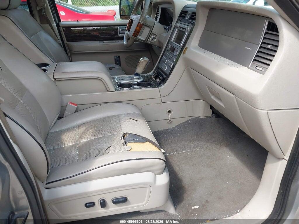 5LMFU28558LJ13651 2008 LINCOLN NAVIGATOR photo no. 5