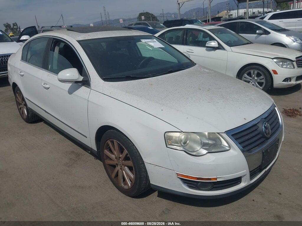 2010 VOLKSWAGEN PASSAT WVWJM7AN0AE081596