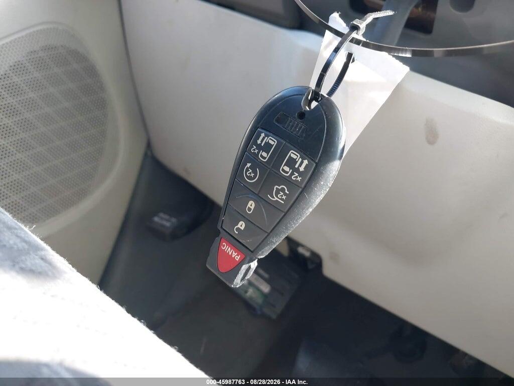 2A4RR5D15AR501125 2010 CHRYSLER TOWN & COUNTRY photo no. 11