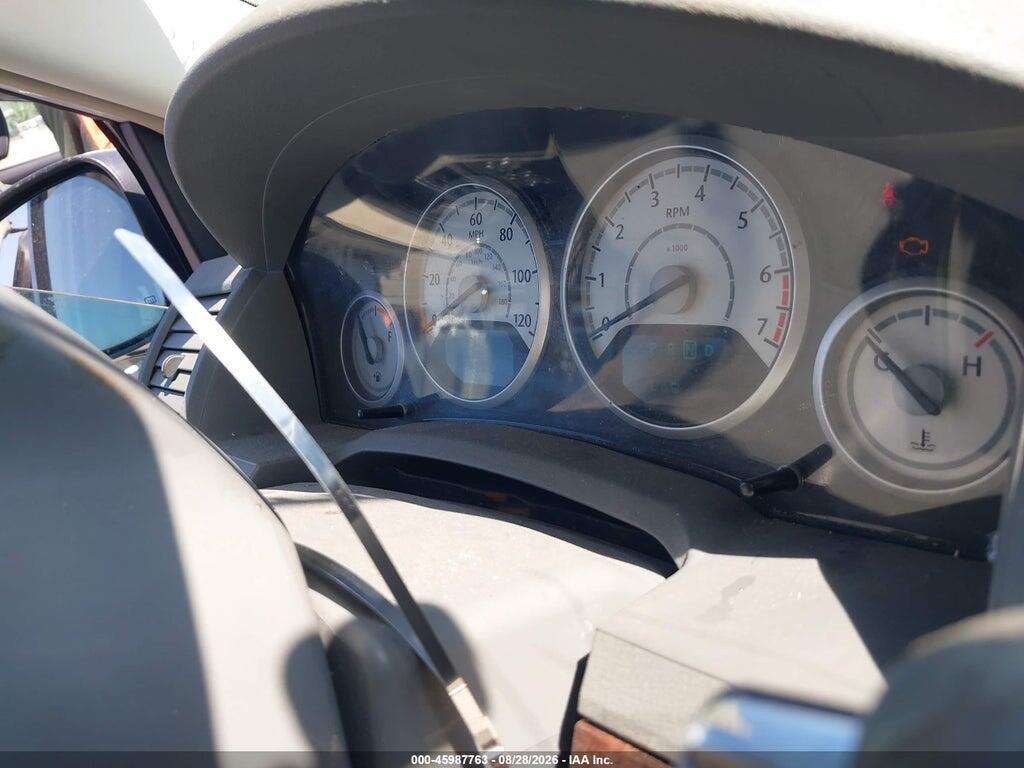 2A4RR5D15AR501125 2010 CHRYSLER TOWN & COUNTRY photo no. 7