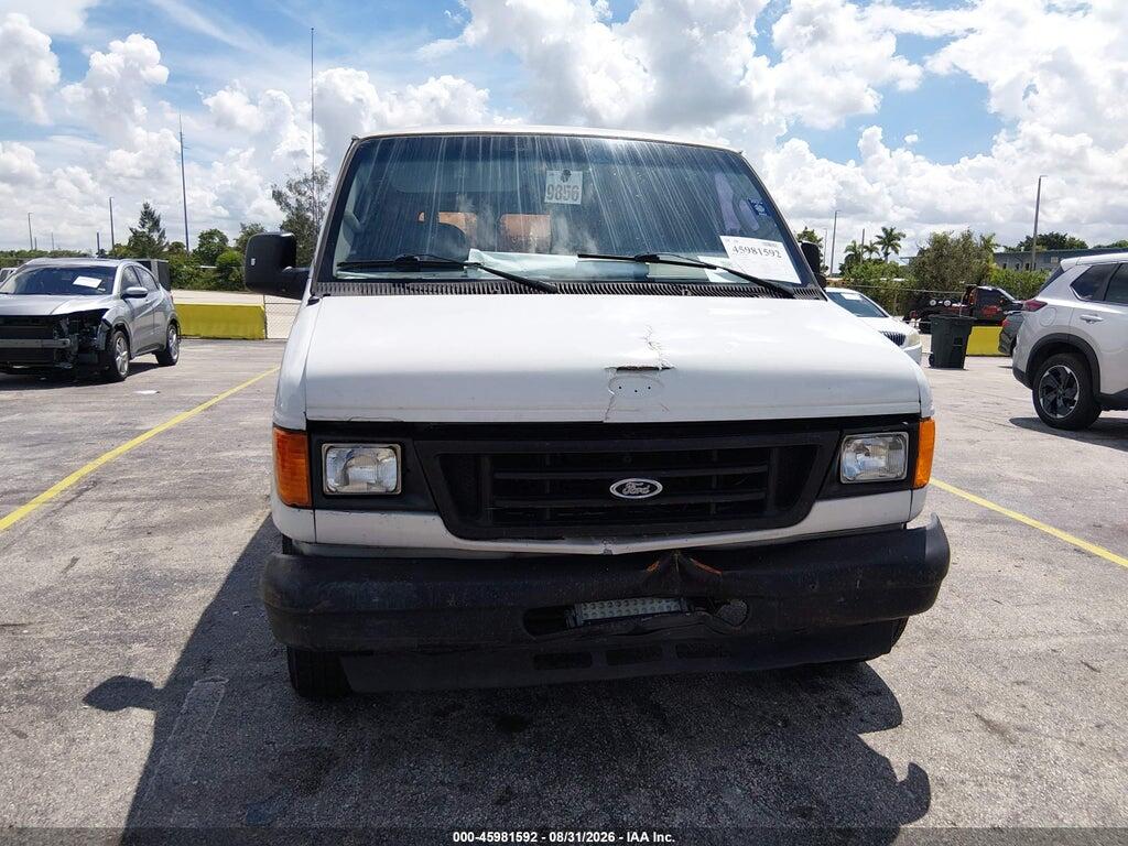 1FTRE14W44HA06470 2004 FORD E-150 photo no. 6