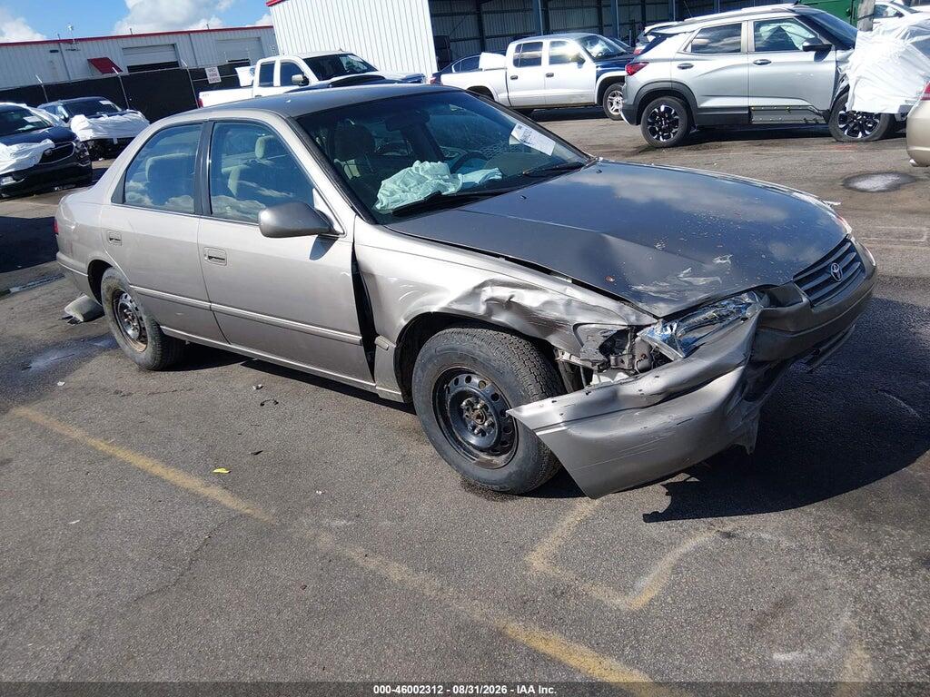 1998 TOYOTA CAMRY 4T1BG28K2WU285982